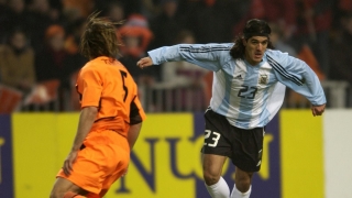 Ariel Orteqa 41 yaşında futbola qayıtdı