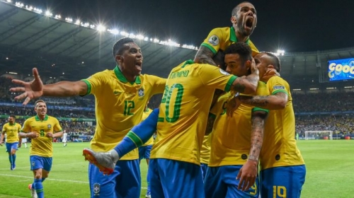 Amerika Kubokunda ilk finalçı Braziliya oldu