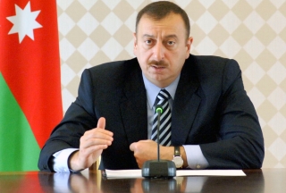 İlham Əliyev Bakı Su İdmanı Sarayının açılışında