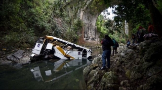 FACİƏ: Avtobus aşdı, 20 idmançı öldü