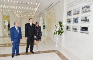 Azərbaycan prezidenti Boks Federasiyasının inzibati binasının açılışında