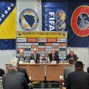UEFA və FİFA Bosniya-Herseqovinanı beynəlxalq yarışlardan sildi