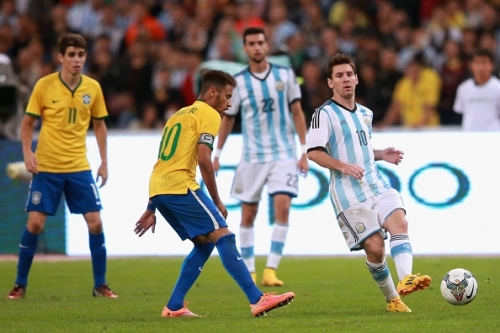 Braziliya millisi Argentinayla harda oynayacaq?
