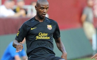 "Barselona" müdafiəçisi ilə müqavilə yenilədi