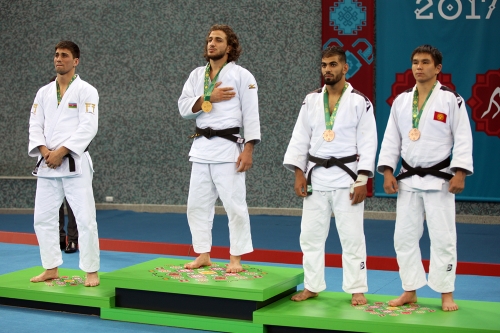 İslamiada: Cüdoçularımızdan ilk gündə 4 qızıl, 5 gümüş medal