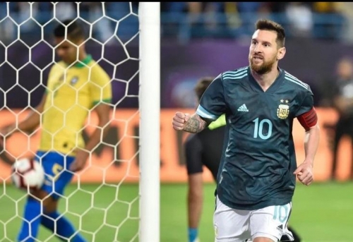 Messi Argentinaya Braziliya üzərində qələbə qazandırdı