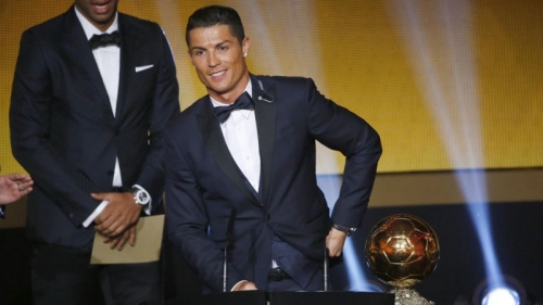 Kriştianu Ronaldo futbol tarixində bunu bacarn ilk oyunçudur