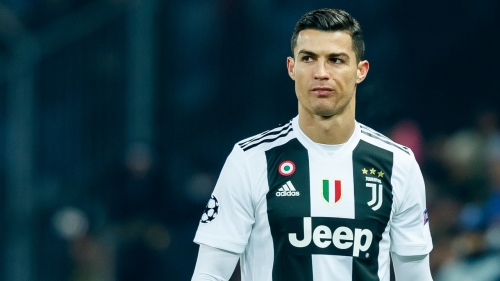 Ronaldo tarixin ən bahalı sponsorluq müqaviləsini imzalayıb